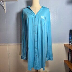 Zexxy Extra Large Sky Blue Silky Details Button Up Longsleeve V Neck Sleepshirt